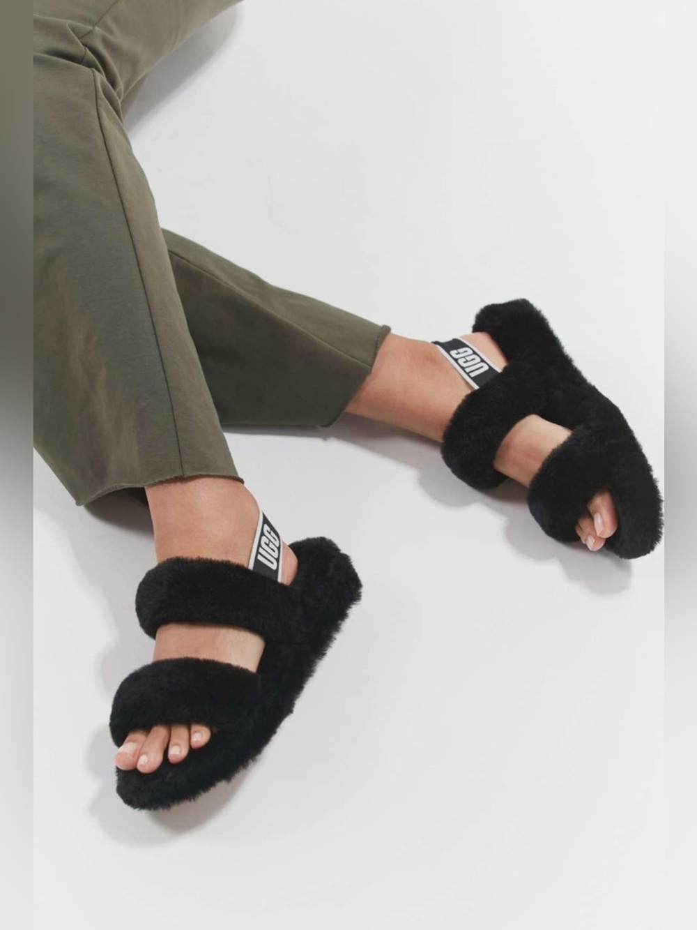 UGG Black Fuzz Yeah Slide Sandals size 10